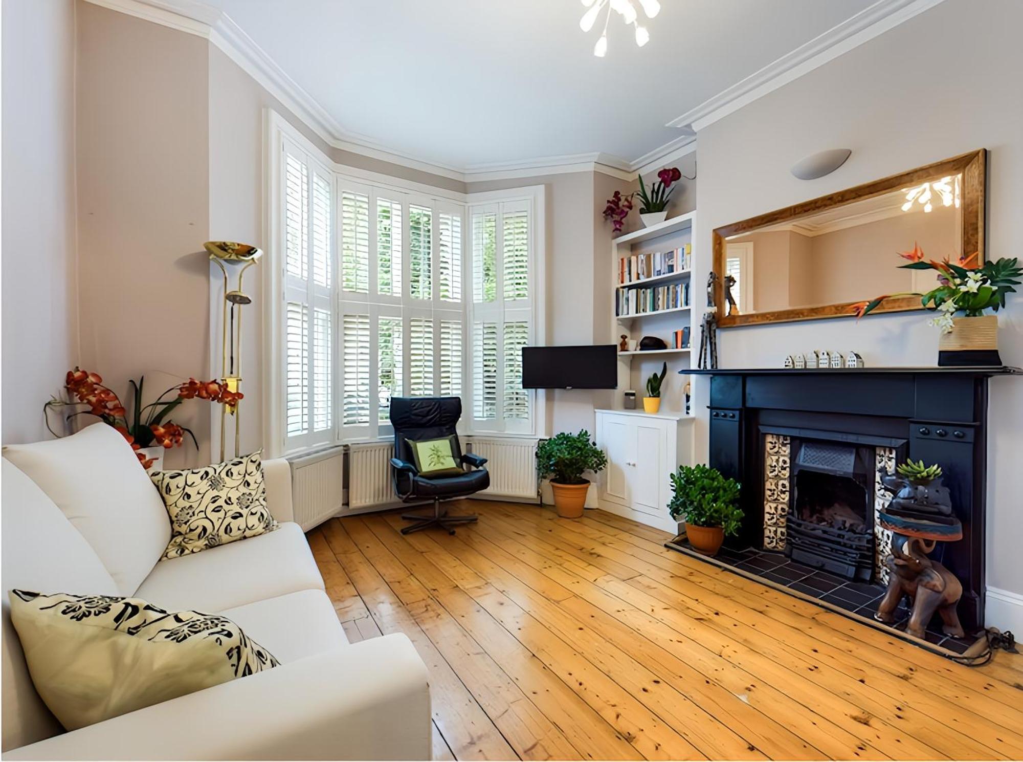 The Clapham Apartment With Private Patio Λονδίνο Εξωτερικό φωτογραφία